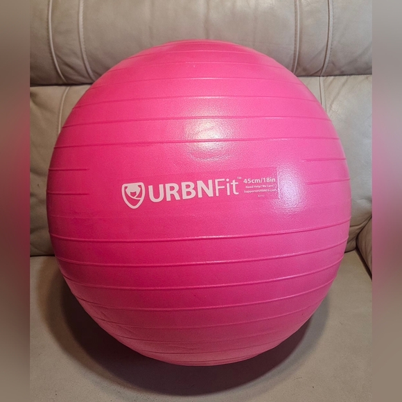 URBFit Other - 🩷💚URBNFit Exercise Ball - Yoga Ball for Workout🩷🩵